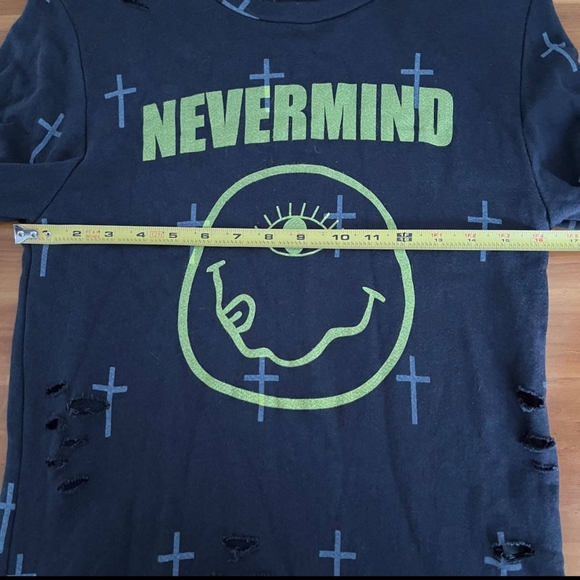 EUC🔹️Recycled Karma Nirvana Crewneck Distressed Nevermind Sweatshirt🔹️XS - Picture 5 of 6